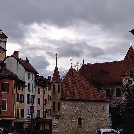 1 Passage Du Chateau * Rumilly (Haute-Savoie)